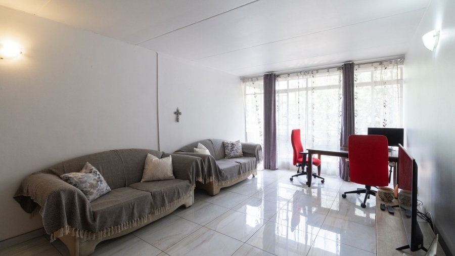 To Let 2 Bedroom Property for Rent in Edenvale Central Gauteng