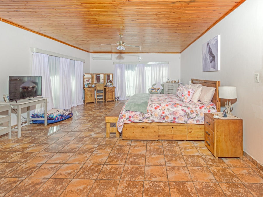 4 Bedroom Property for Sale in Amandasig Gauteng