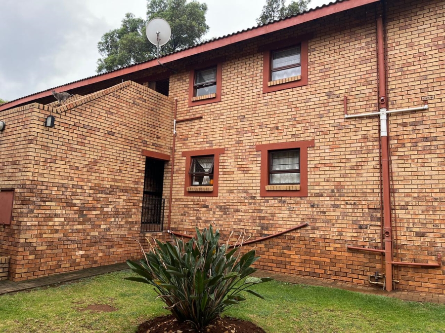 2 Bedroom Property for Sale in Bedfordview Gauteng