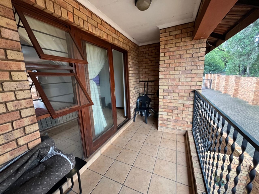 2 Bedroom Property for Sale in Bedfordview Gauteng