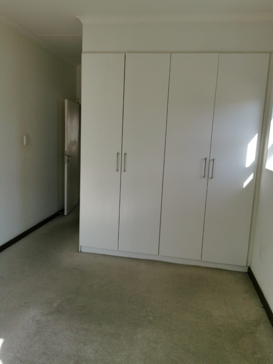 To Let 2 Bedroom Property for Rent in Dainfern Gauteng