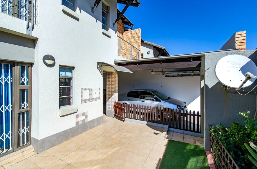 3 Bedroom Property for Sale in Eastleigh Gauteng