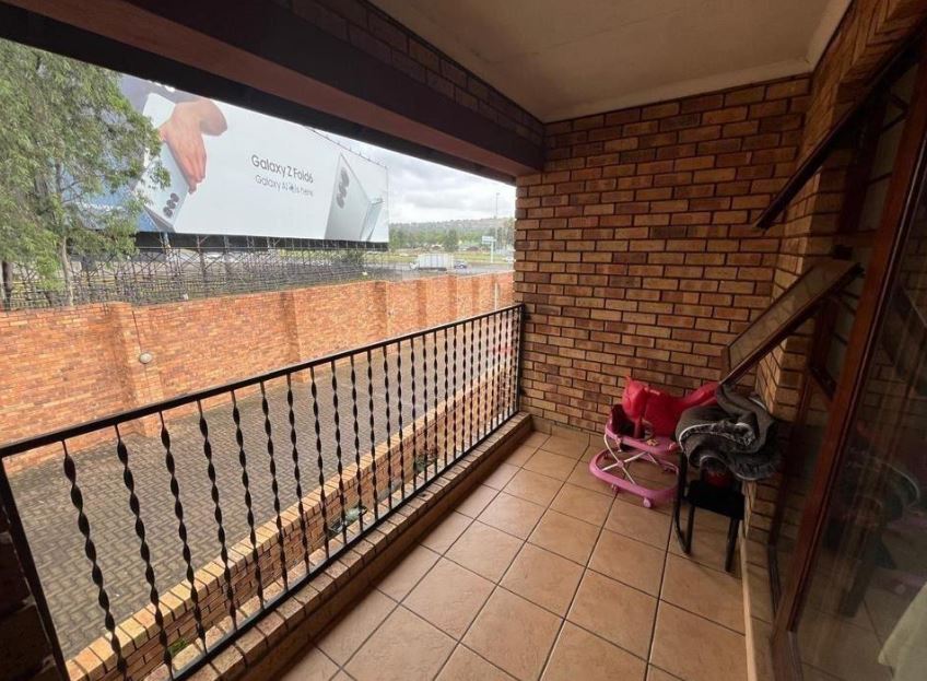 2 Bedroom Property for Sale in Bedfordview Gauteng