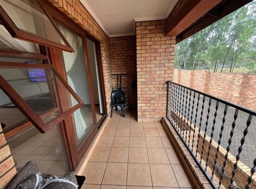 2 Bedroom Property for Sale in Bedfordview Gauteng