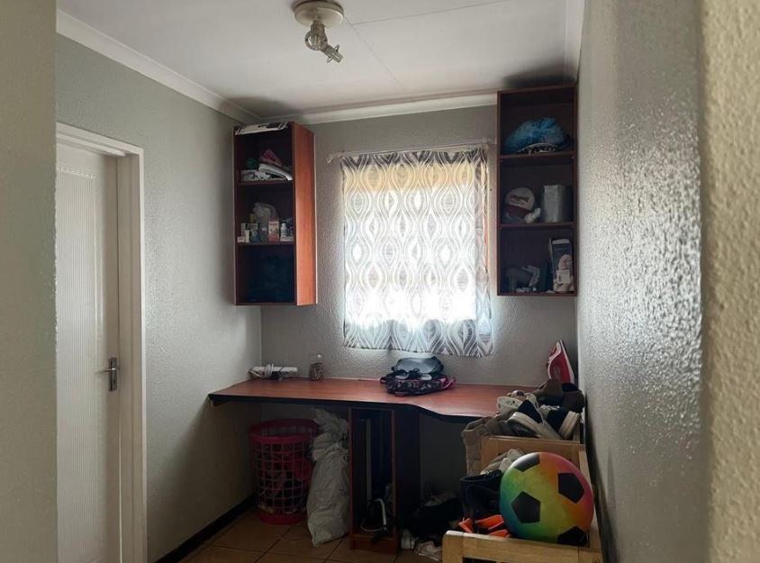 2 Bedroom Property for Sale in Bedfordview Gauteng