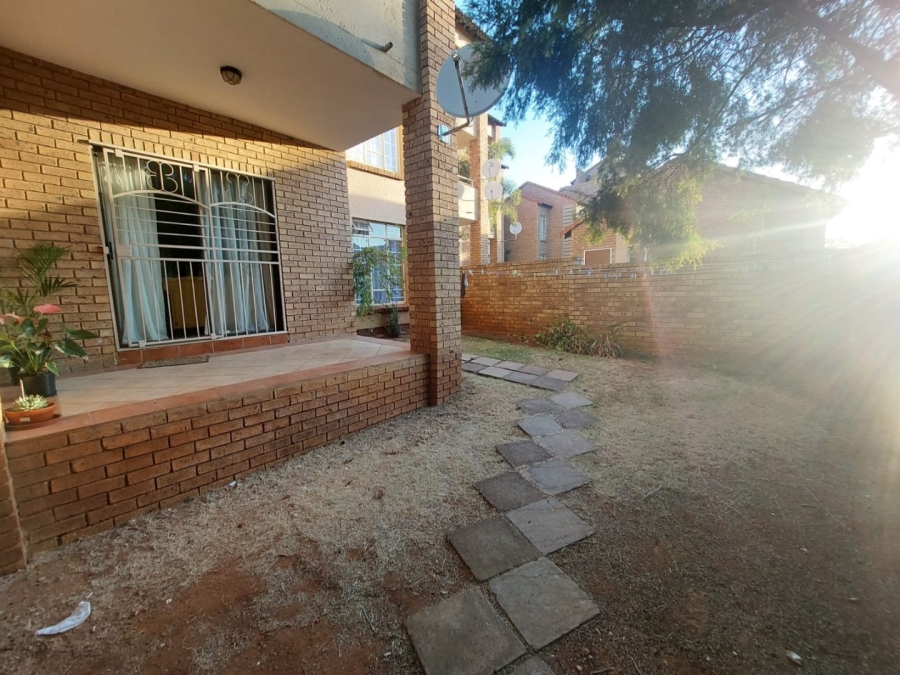 2 Bedroom Property for Sale in Boardwalk Villas Gauteng