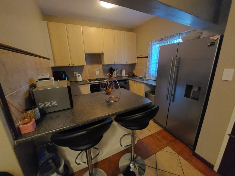 2 Bedroom Property for Sale in Boardwalk Villas Gauteng