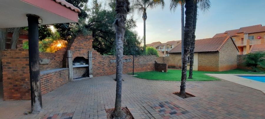2 Bedroom Property for Sale in Boardwalk Villas Gauteng