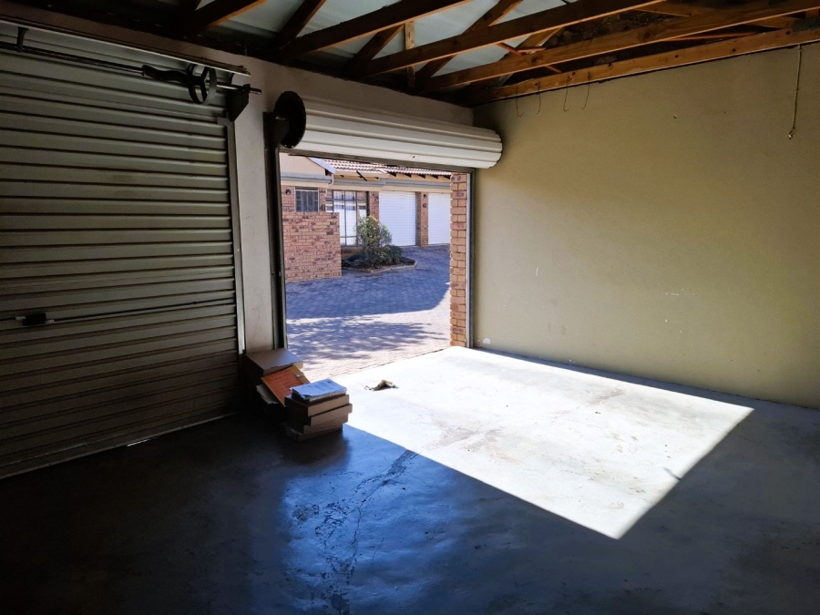 To Let 3 Bedroom Property for Rent in Equestria Gauteng