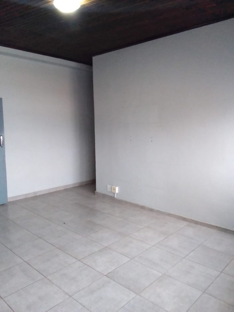 To Let 2 Bedroom Property for Rent in Gezina Gauteng