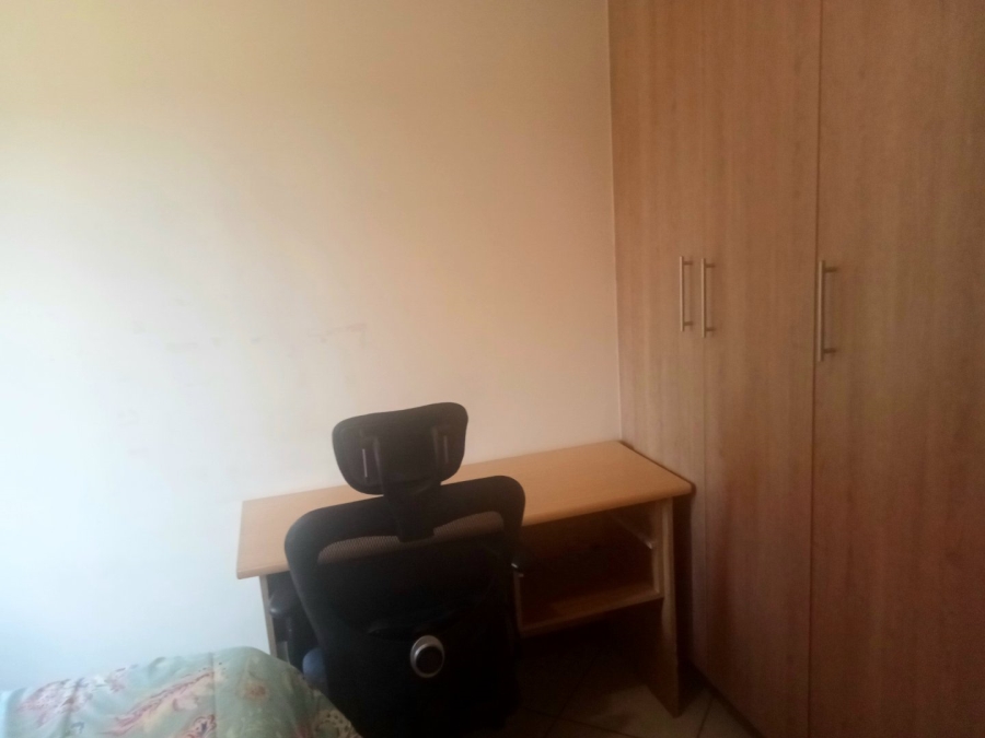 2 Bedroom Property for Sale in Noordwyk Gauteng