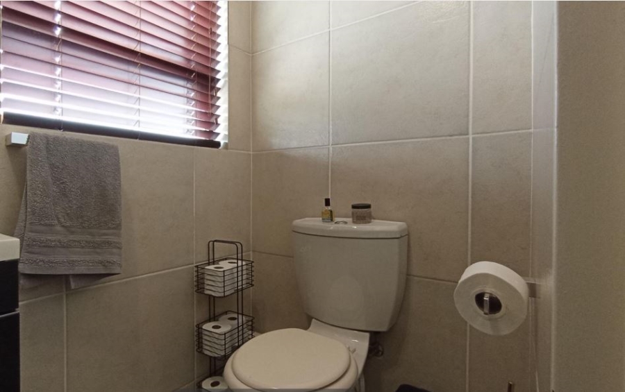2 Bedroom Property for Sale in Eastleigh Gauteng