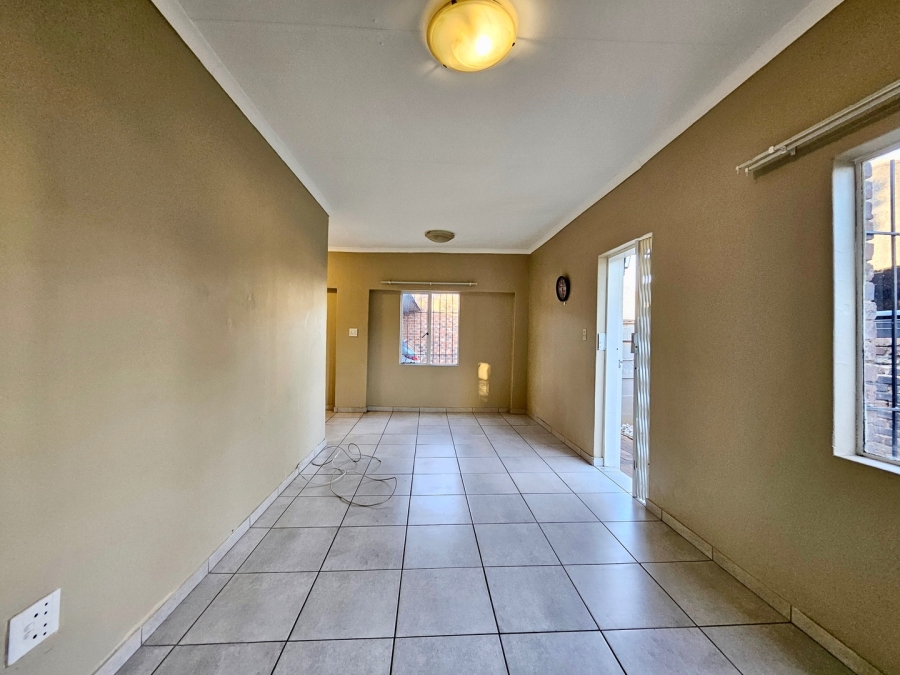 To Let  Bedroom Property for Rent in Edleen Gauteng