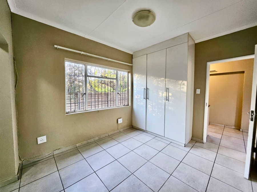 To Let  Bedroom Property for Rent in Edleen Gauteng