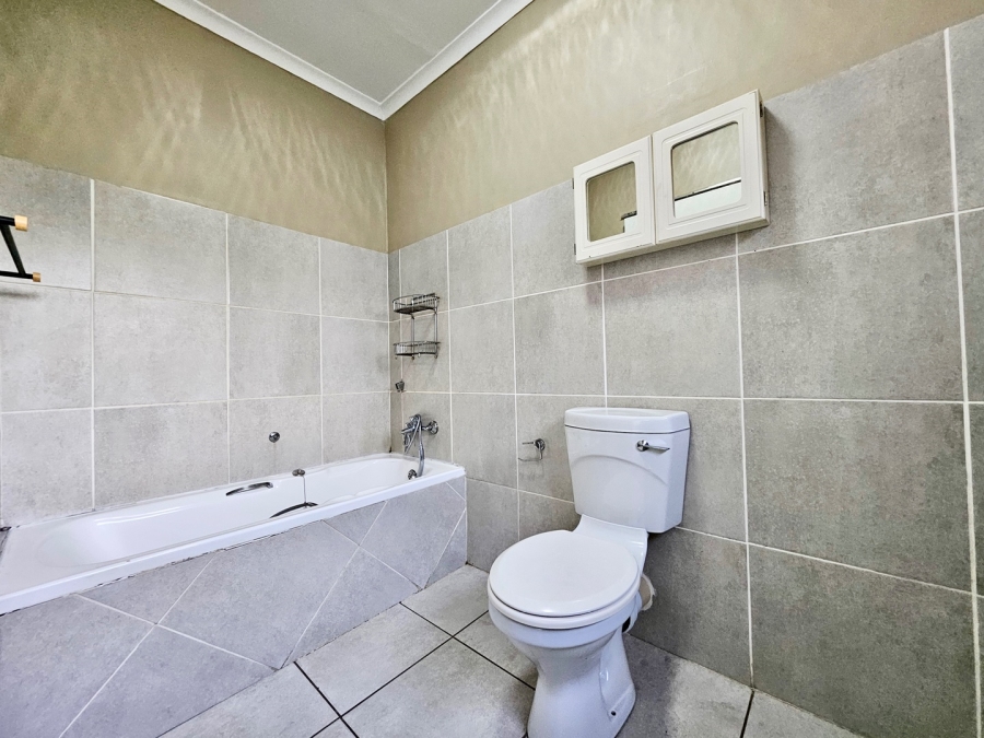 To Let  Bedroom Property for Rent in Edleen Gauteng