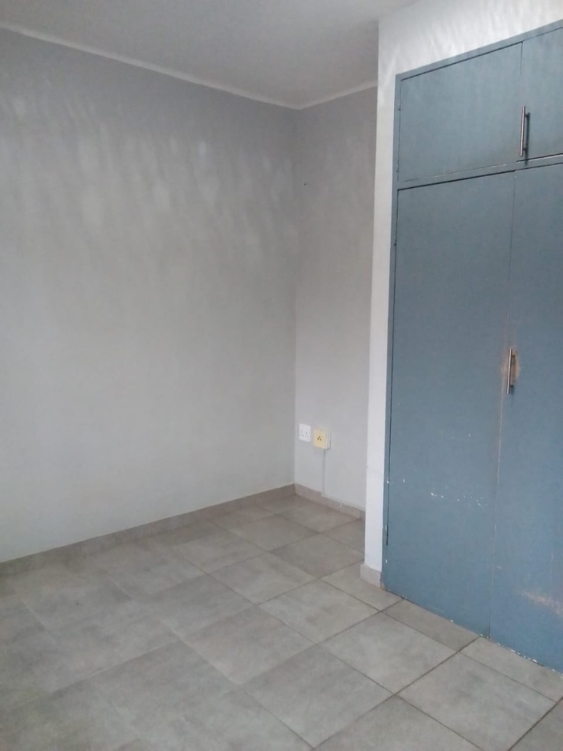 To Let 1 Bedroom Property for Rent in Gezina Gauteng