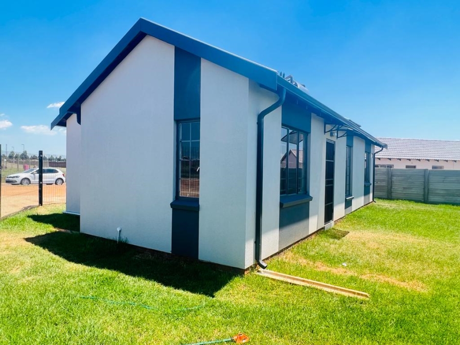 3 Bedroom Property for Sale in Sky City Gauteng