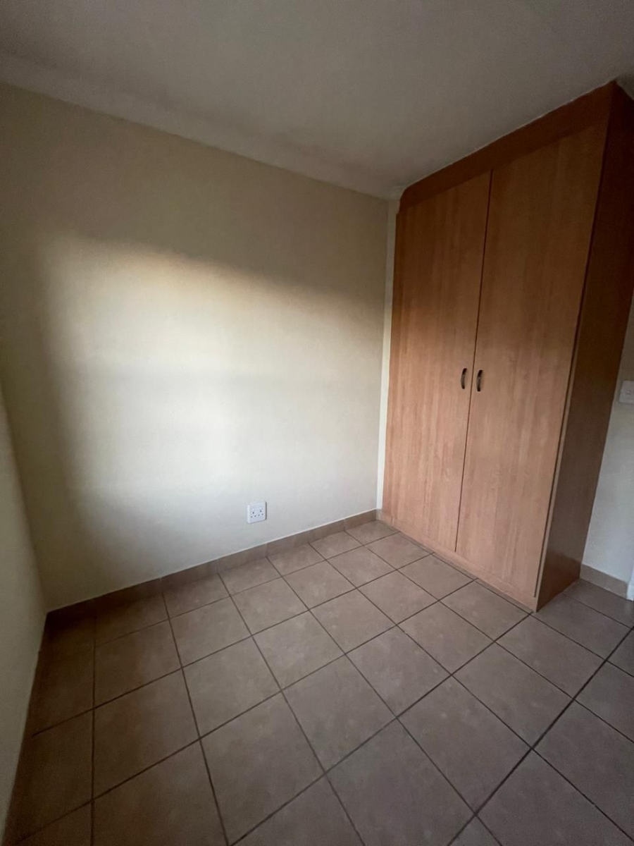 3 Bedroom Property for Sale in Olievenhoutbosch Gauteng