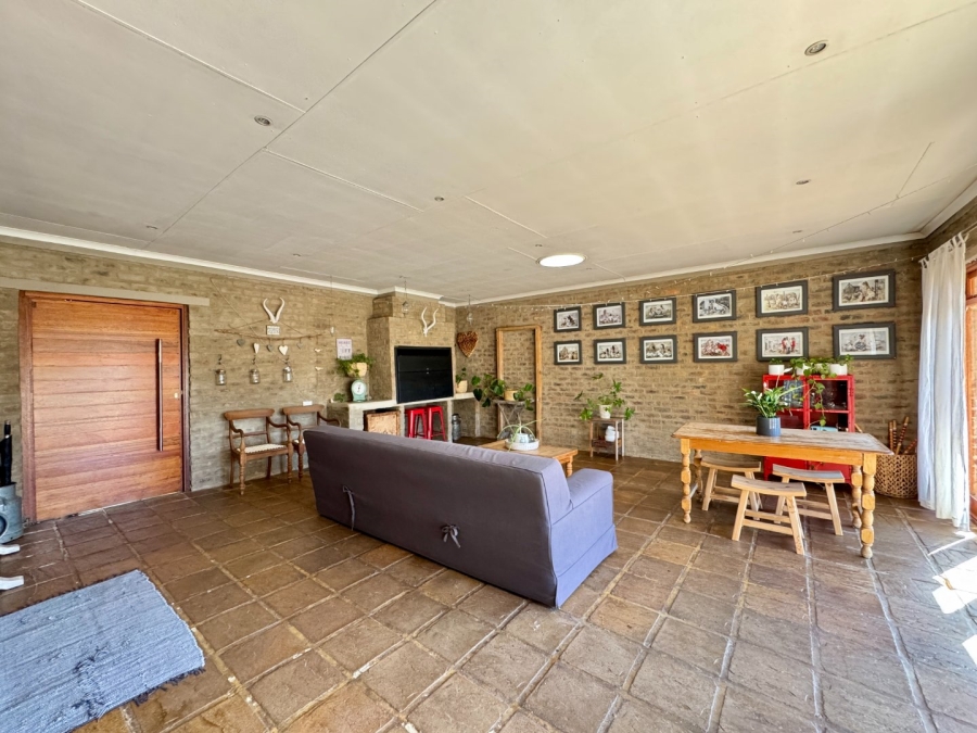 4 Bedroom Property for Sale in Lyttelton Manor Gauteng