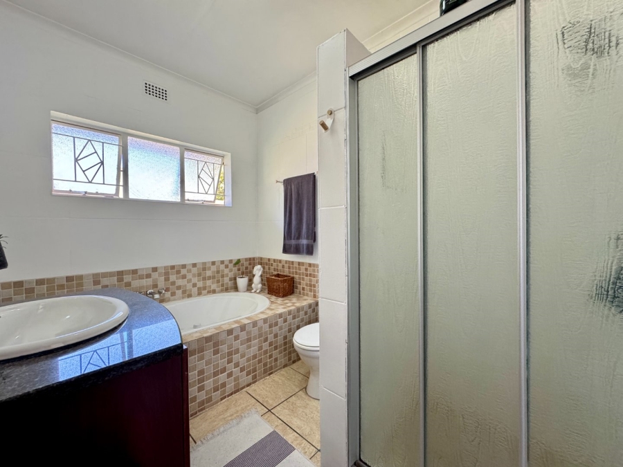 4 Bedroom Property for Sale in Lyttelton Manor Gauteng