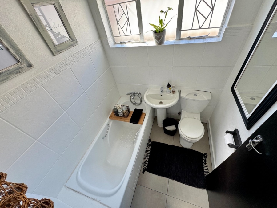 4 Bedroom Property for Sale in Lyttelton Manor Gauteng