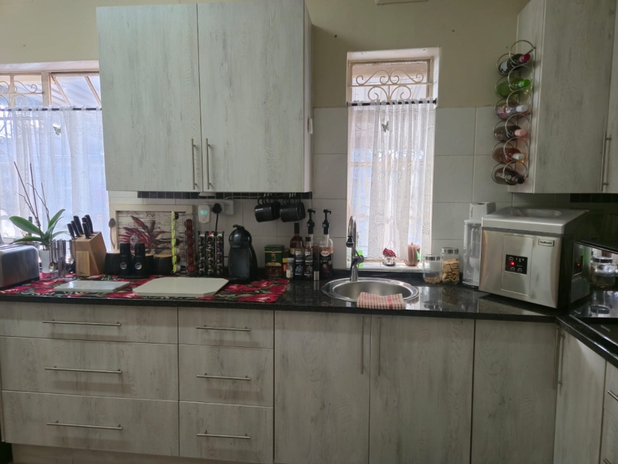 3 Bedroom Property for Sale in Primrose Gauteng