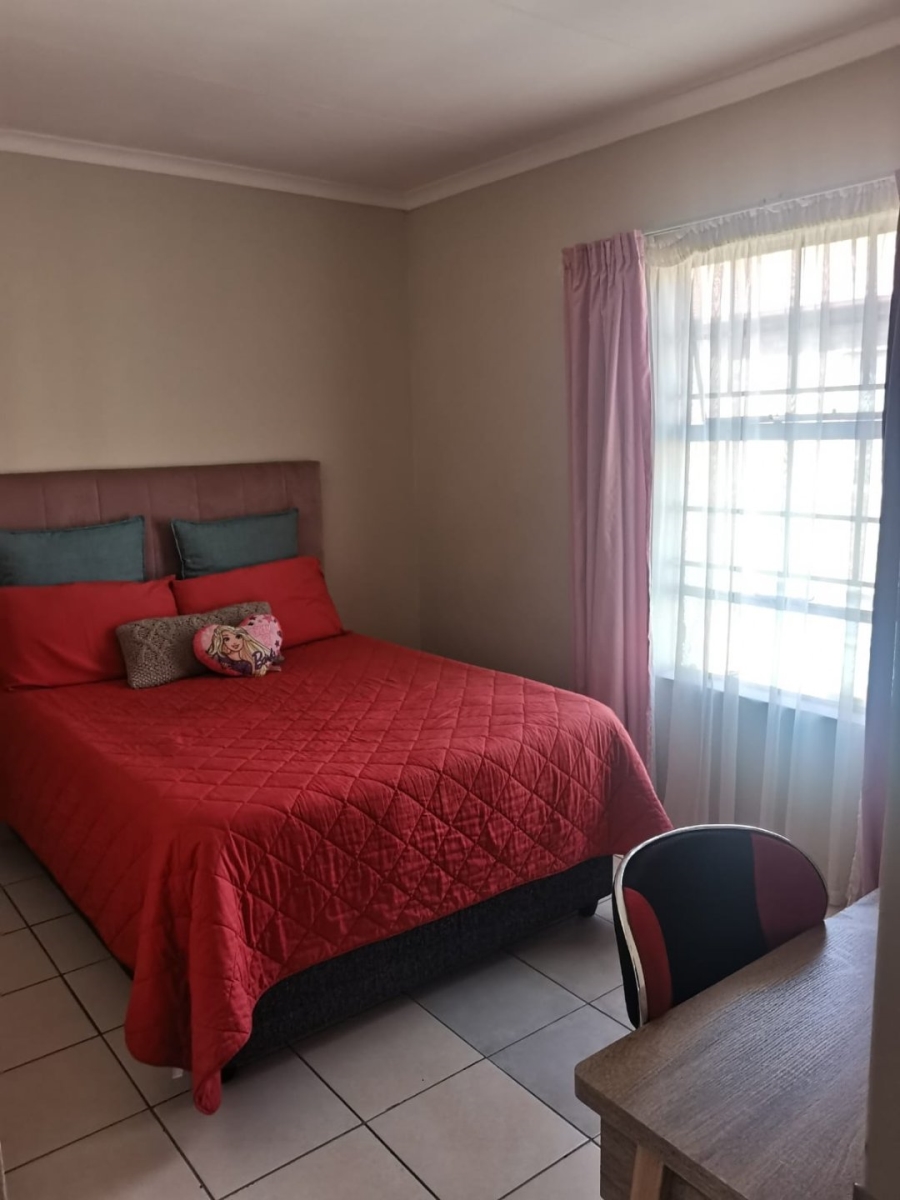 3 Bedroom Property for Sale in Annlin Gauteng