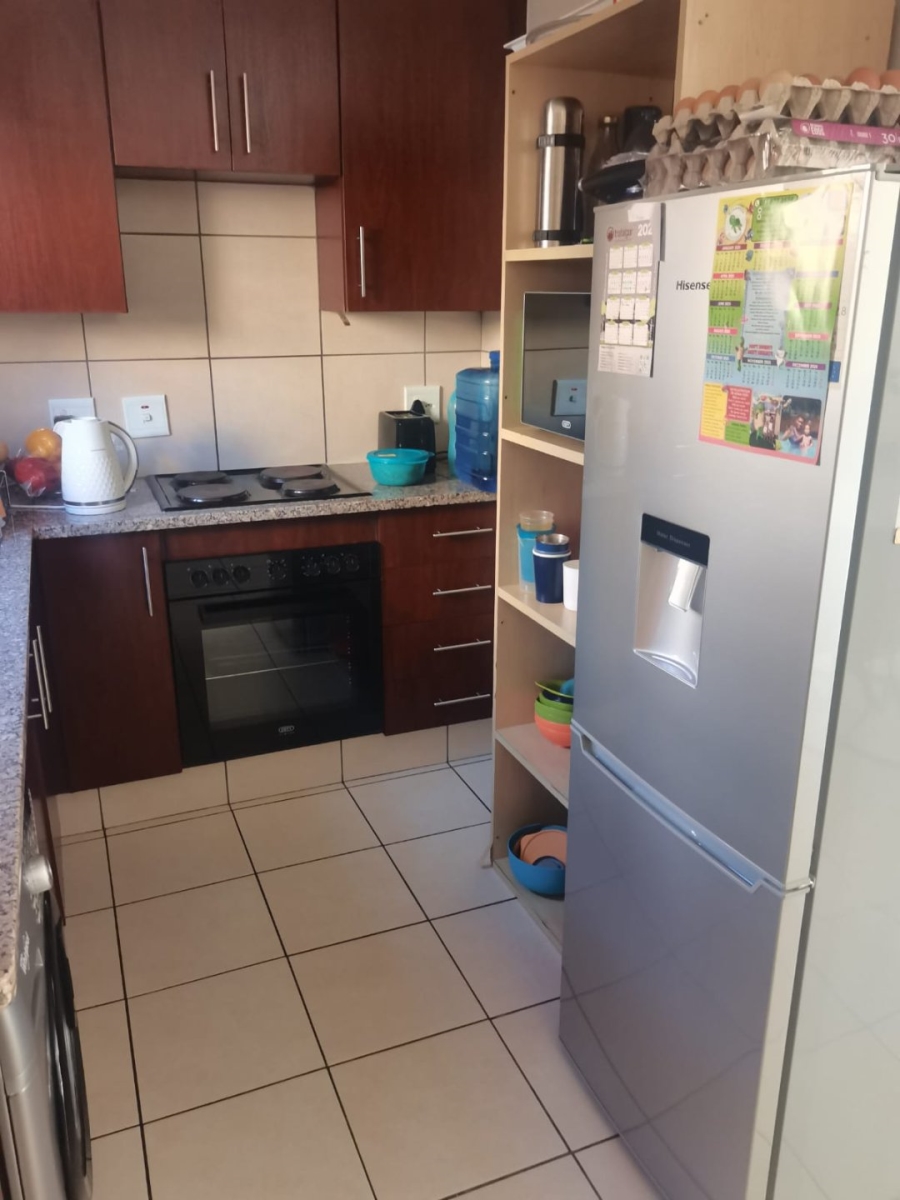 3 Bedroom Property for Sale in Annlin Gauteng