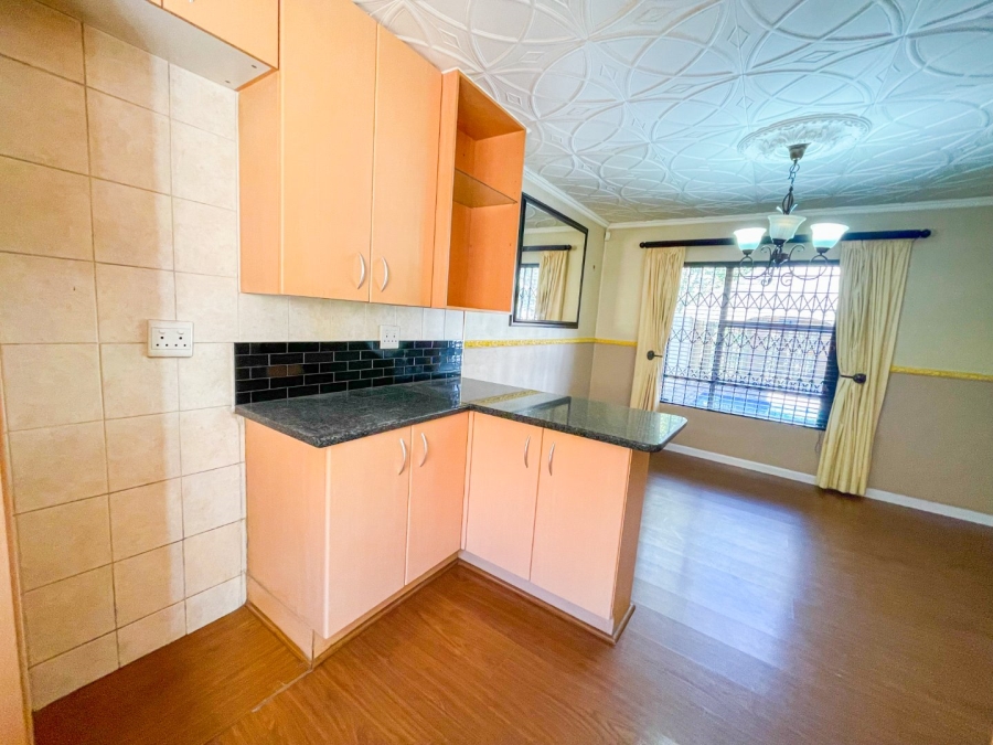 To Let 3 Bedroom Property for Rent in Halfway Gardens Gauteng