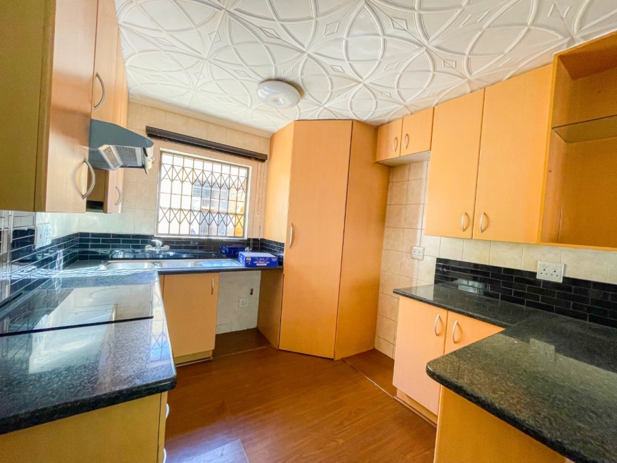 To Let 3 Bedroom Property for Rent in Halfway Gardens Gauteng