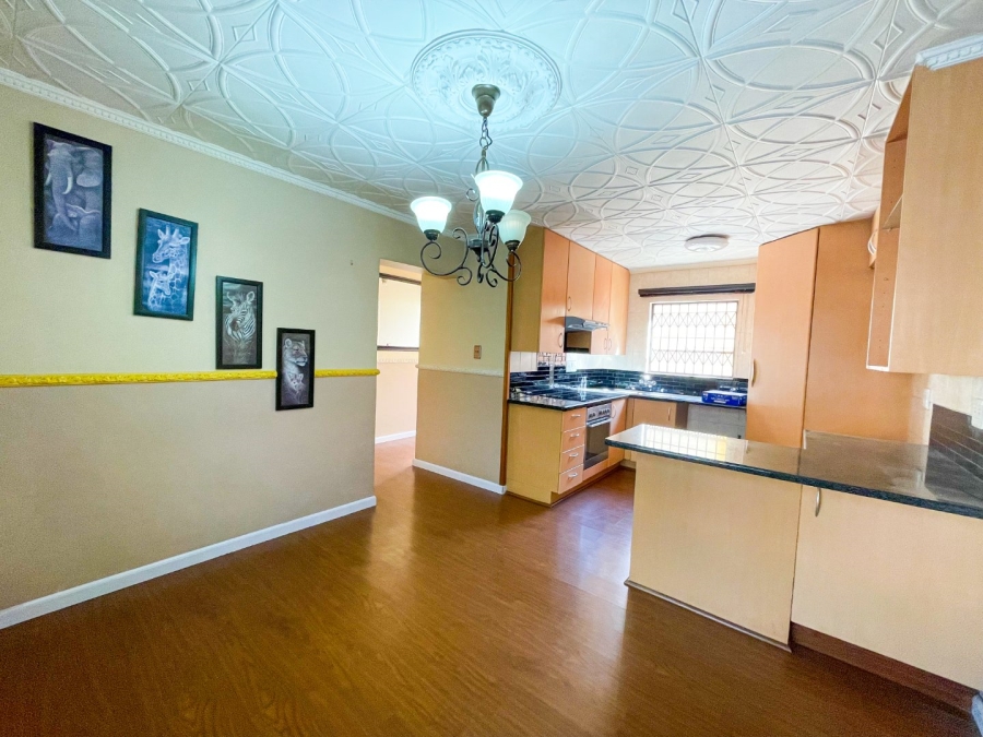 To Let 3 Bedroom Property for Rent in Halfway Gardens Gauteng