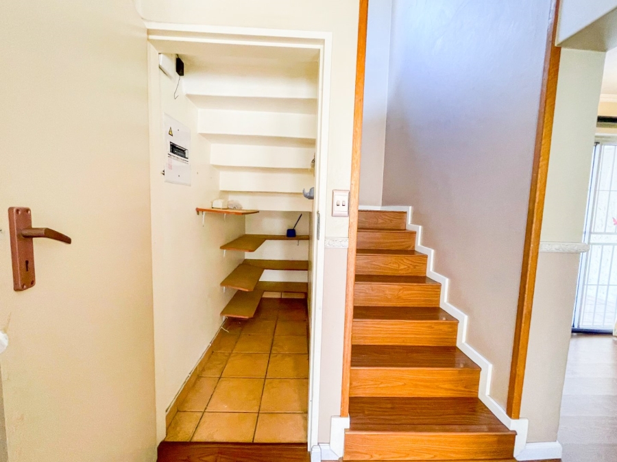To Let 3 Bedroom Property for Rent in Halfway Gardens Gauteng