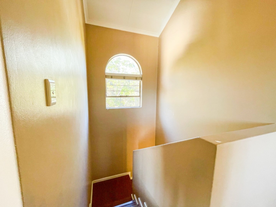 To Let 3 Bedroom Property for Rent in Halfway Gardens Gauteng