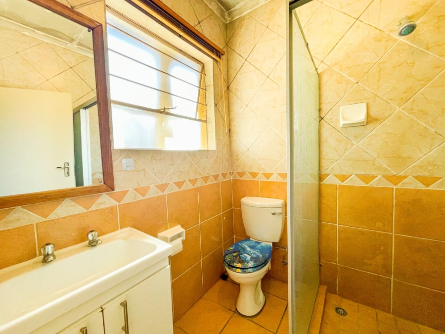 To Let 3 Bedroom Property for Rent in Halfway Gardens Gauteng