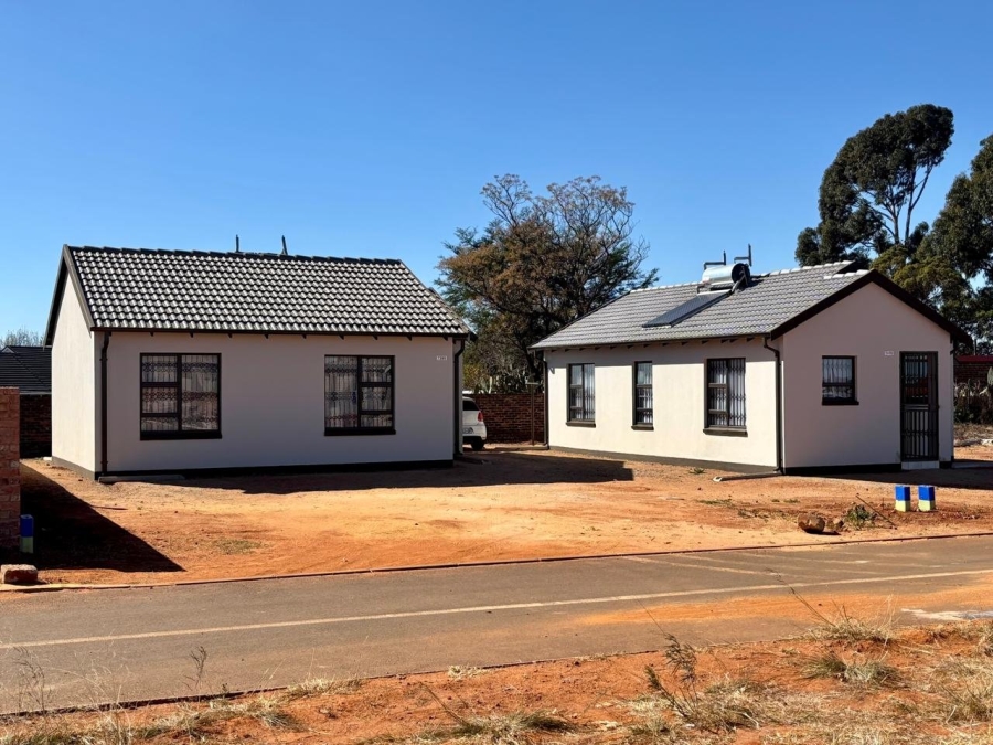 3 Bedroom Property for Sale in Crystal Park Gauteng