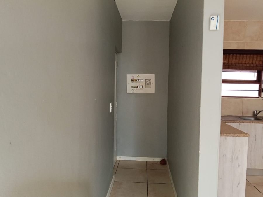 3 Bedroom Property for Sale in Sugar Bush Estate Gauteng