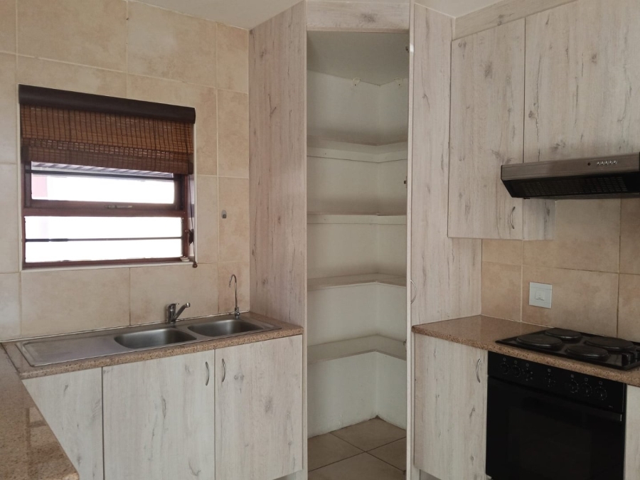 3 Bedroom Property for Sale in Sugar Bush Estate Gauteng