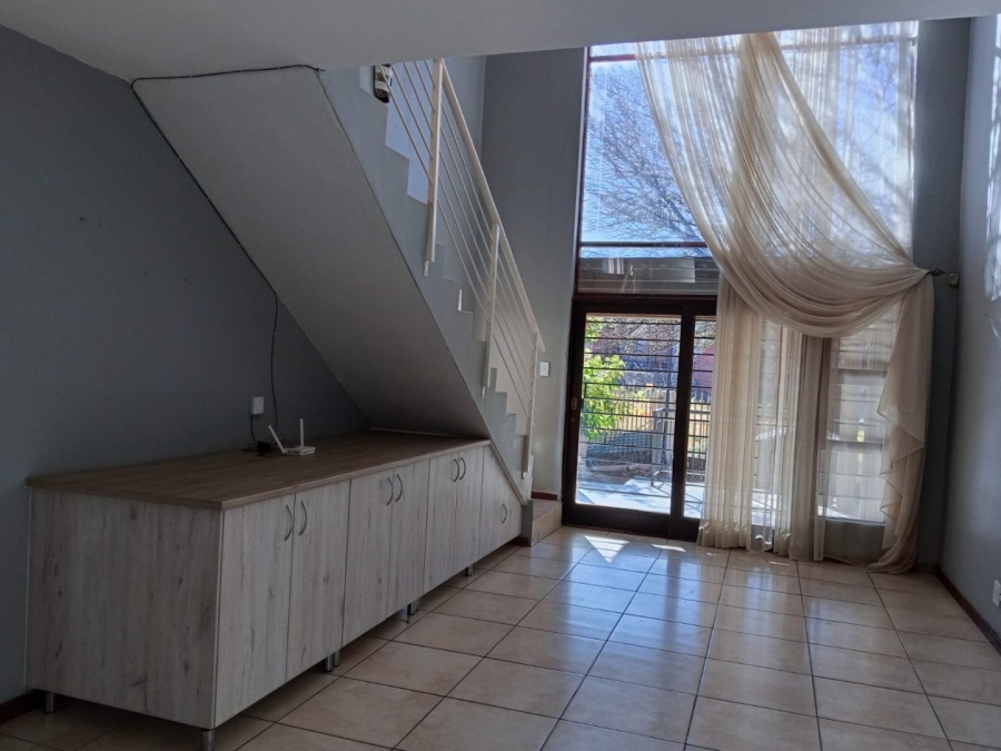 3 Bedroom Property for Sale in Sugar Bush Estate Gauteng