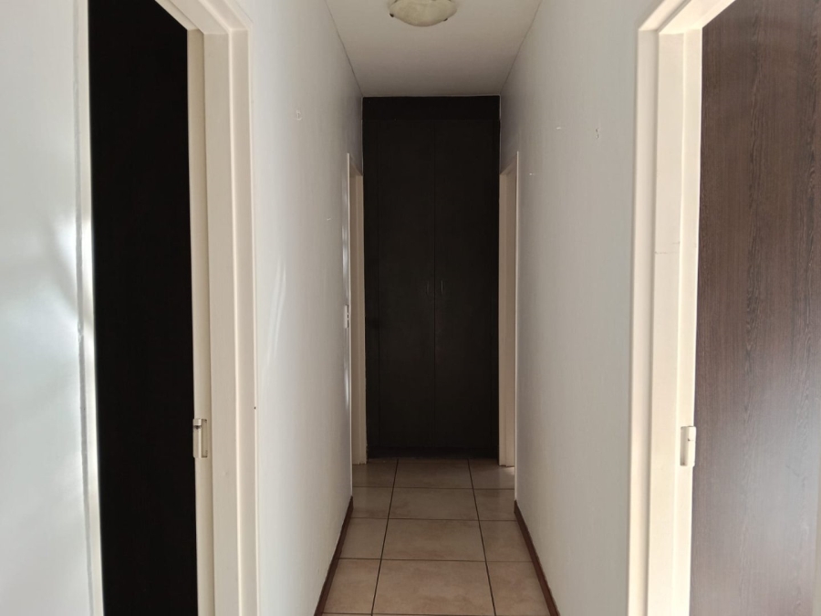 3 Bedroom Property for Sale in Sugar Bush Estate Gauteng