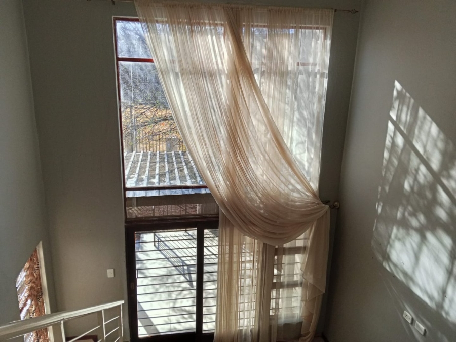 3 Bedroom Property for Sale in Sugar Bush Estate Gauteng