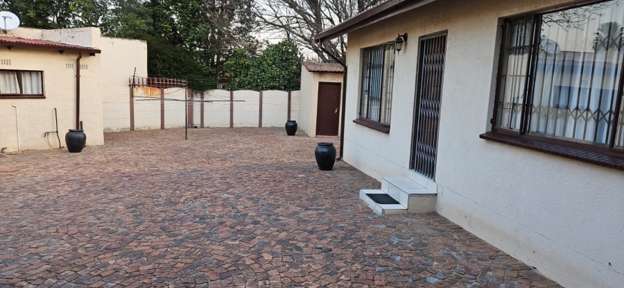 To Let 3 Bedroom Property for Rent in Marlands Gauteng