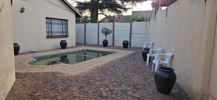 To Let 3 Bedroom Property for Rent in Marlands Gauteng