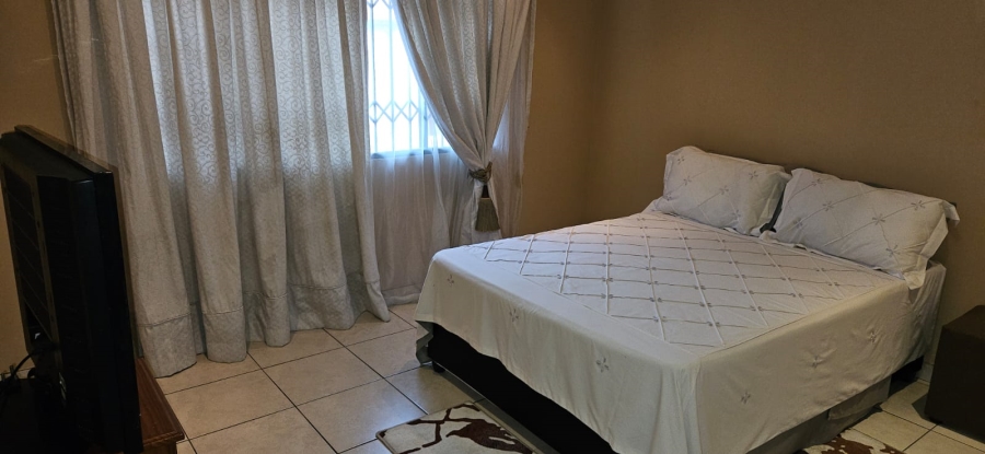 To Let 3 Bedroom Property for Rent in Marlands Gauteng