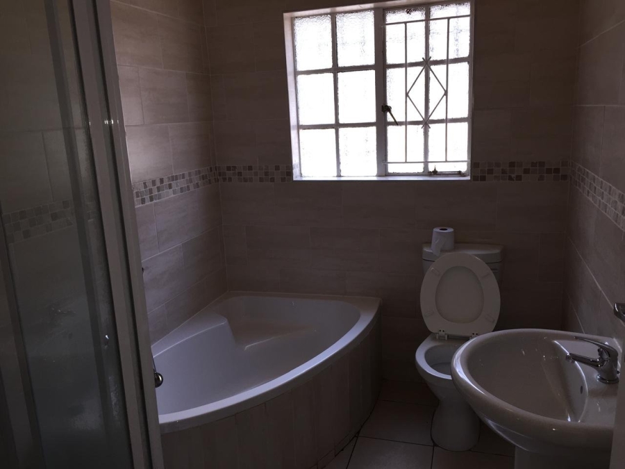 3 Bedroom Property for Sale in Westdene Gauteng