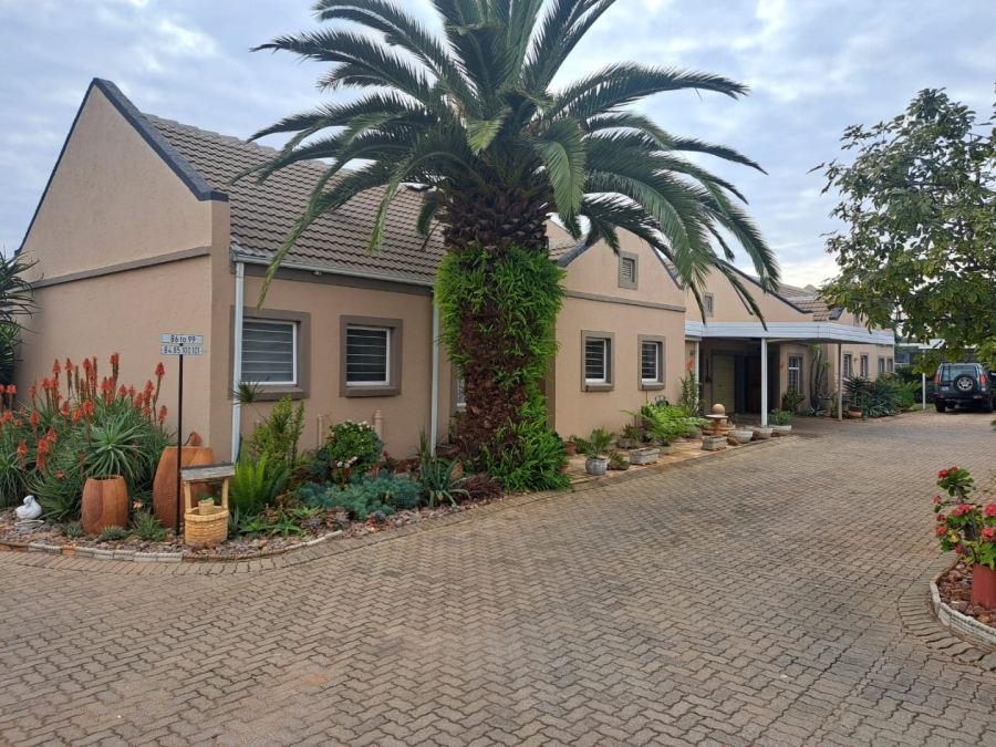 2 Bedroom Property for Sale in Annlin Gauteng