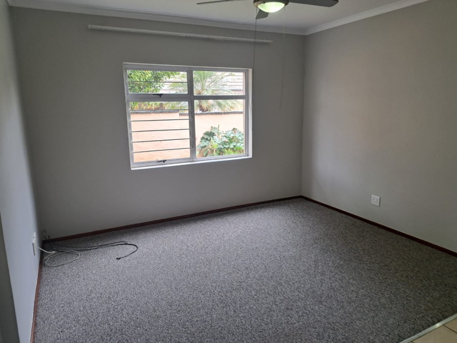 2 Bedroom Property for Sale in Annlin Gauteng