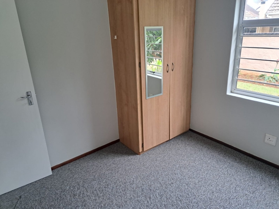 2 Bedroom Property for Sale in Annlin Gauteng