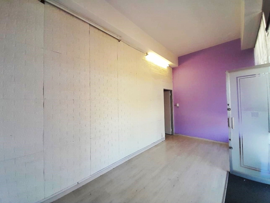  Bedroom Property for Sale in Northcliff Gauteng