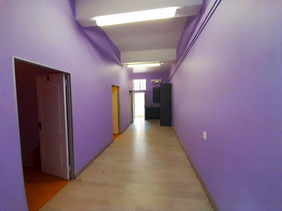  Bedroom Property for Sale in Northcliff Gauteng
