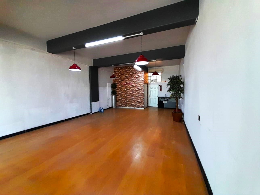  Bedroom Property for Sale in Northcliff Gauteng
